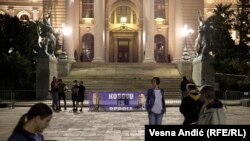 Plato ispred Skupštine Srbije, 14. jul 2020. 