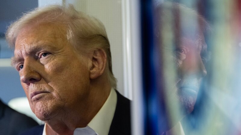 Trump: Putin duhet të ndalë luftën në Ukrainë e jo të testojë raketa