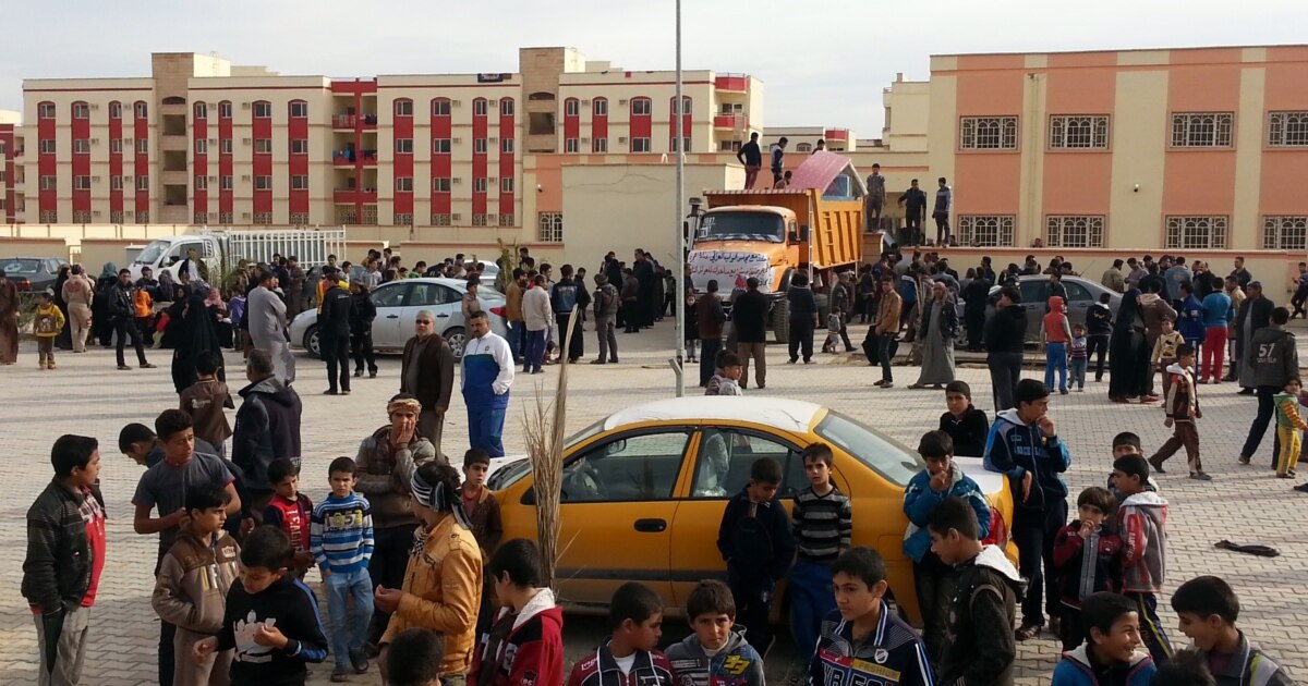 Iraqi Government Forces Attack Rebel Positions In Anbar