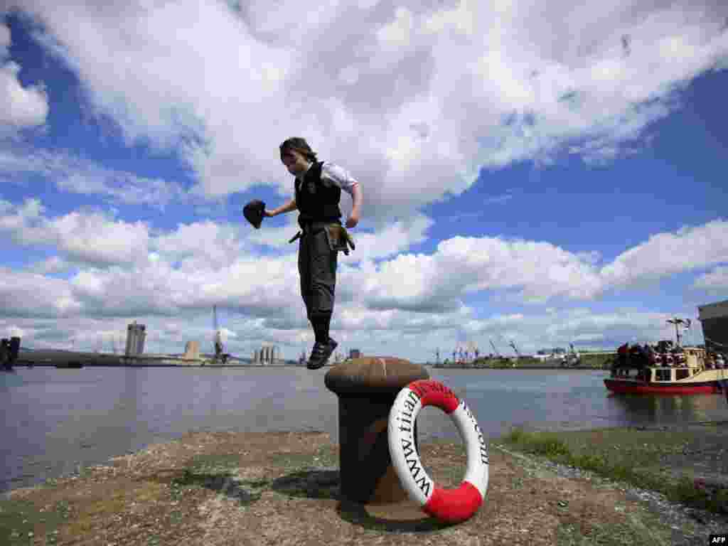 A young boy in Belfast before a ceremony to mark the 100th anniversary of the launch of the Titanic on May 31.Photo by Peter Muhly for AFP 