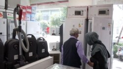 نوسان قیمت‌ها یا فقط سیر صعودی۴۲ ساله قیمت‌هایی که حالا شهروندان را به تنگدستی و فقر کشانده؟