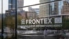 Logo Europske agencije za graničnu i obalnu stražu (Frontex) na sjedištu te agencije u Varšavi, 5. avgust 2019.