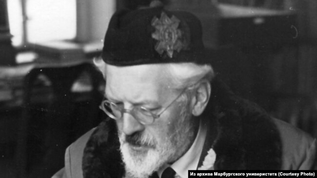 bcbfbb97-cc72-4348-acb6-015e176e5a5f_cx0