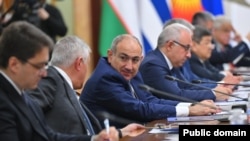 Russia - Armenian Prime Minister Nikol Pashinian chairs a meeting of the Eurasian Intergovernmental Council, Moscow, December 13, 2024.