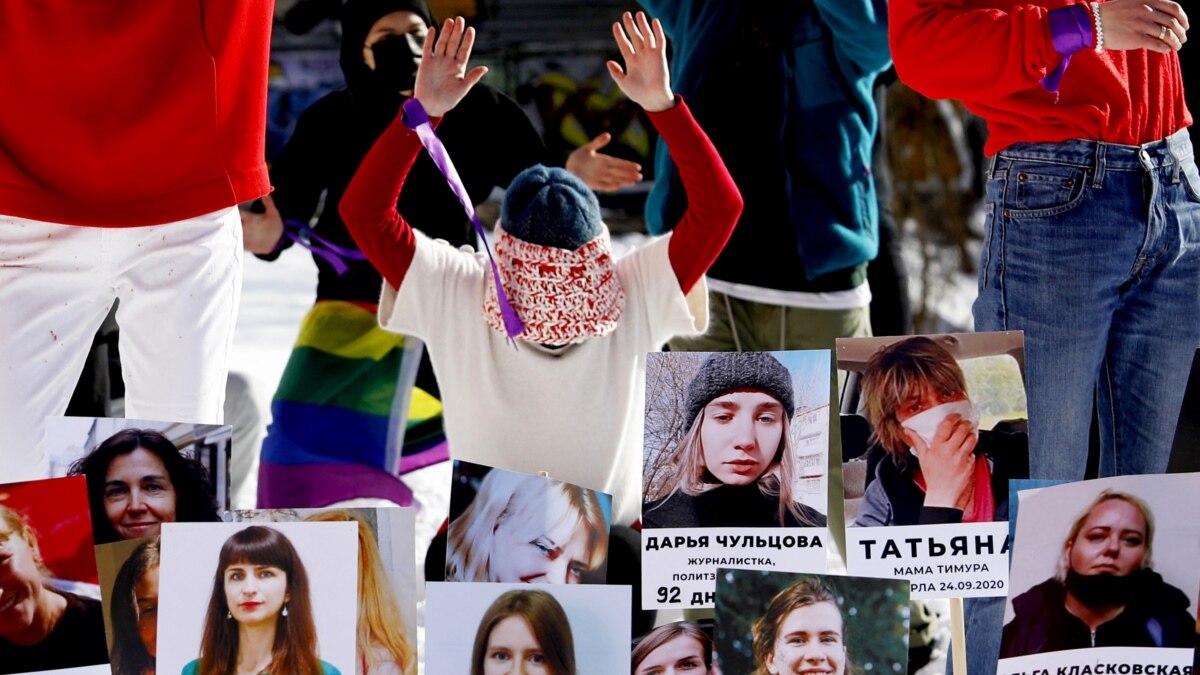 Protests, Prisons, Political Exile: Women At The Forefront Of Resistance In Belarus - Vimarsana News