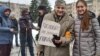 В Пскове состоялся митинг в защиту Светланы Прокопьевой
