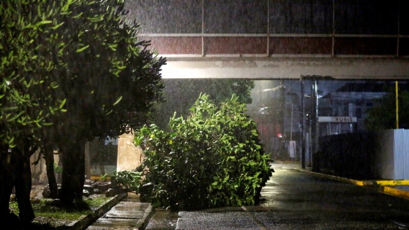 Të paktën tre të vdekur, teksa uragani Melissa i afrohet Xhamajkës