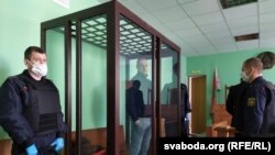 Андрэй Аляксейчык у судзе, 4 траўня