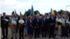 Participanții la Marșul Eliberării au ajuns la Complexul Memorial Eternitate, unde au depus flori.