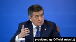 Сооронбай Жээнбеков. 