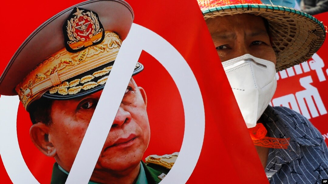 Transparent sa likom generala Min Aung Hlainga na demonstracijama u Mjanmaru