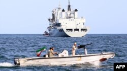 نیرو های بحری ایران در حال گزمه 