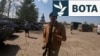 Vullnetarët u shpëtojnë dronëve rusë gjatë përpjekjeve për evakuimin e ukrainasve