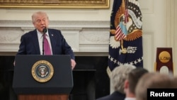 Трамп заявив, що Ормузька протока перебуває під контролем США, жодне судно не рухається без схвалення ВМС США