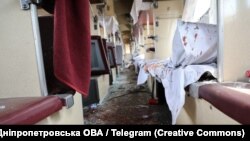 Russiýanyň atan raketalarynyň biri Odessa-Zaporižýe ýolagçy otlusyna degdi.