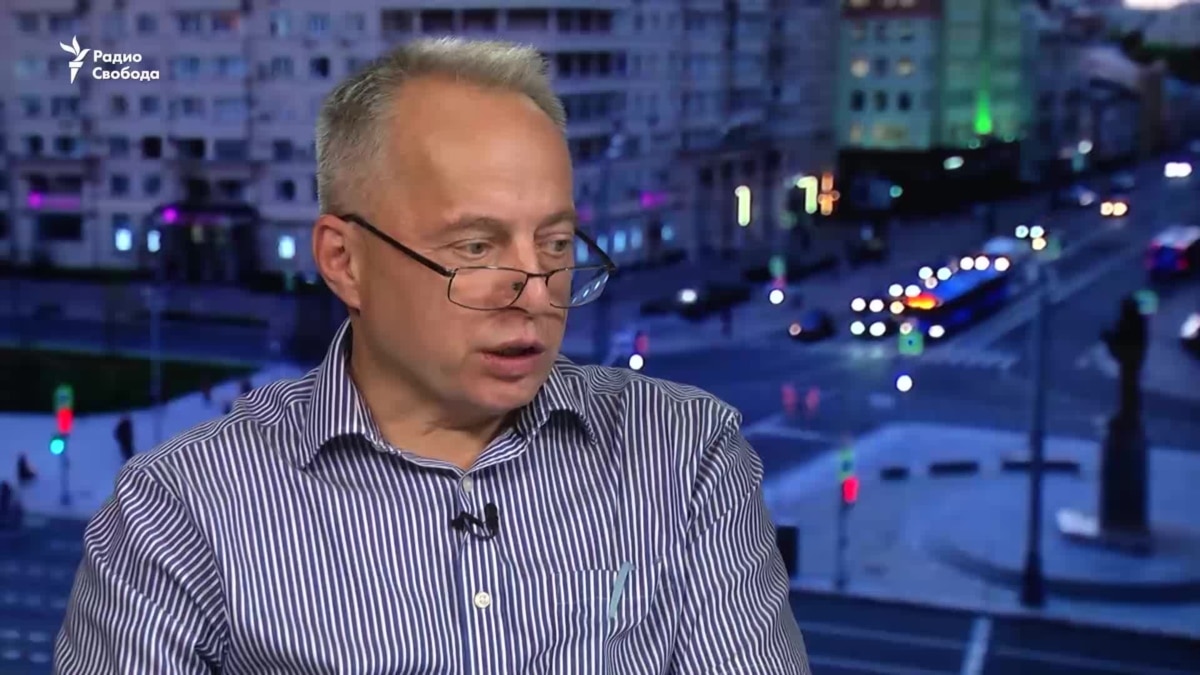 Лицом к событию ютуб. Михаил Соколов журналист. Ведущий радио Свобода Михаил Соколов. Михаил Соколов радио Свобода фото. Михаил Соколов корреспондент.