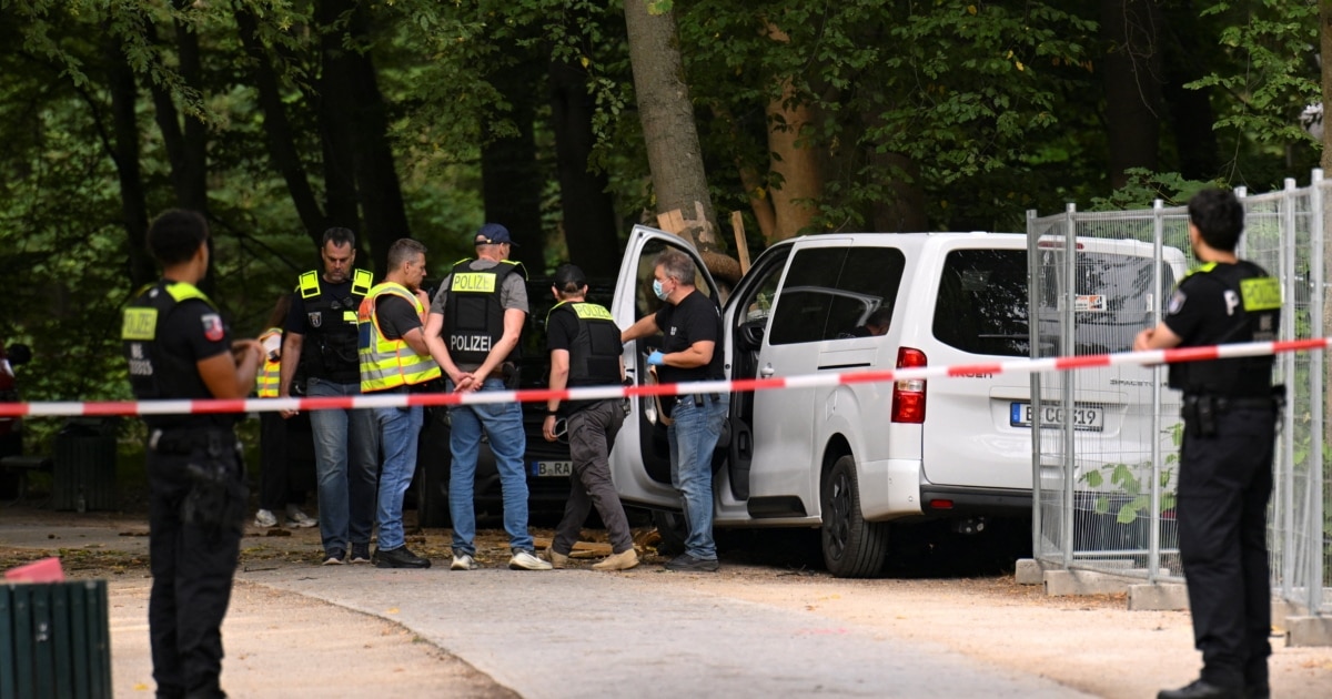 У Берліні автомобіль наїхав на учасників ЛГБТ-параду, є загиблий і поранені