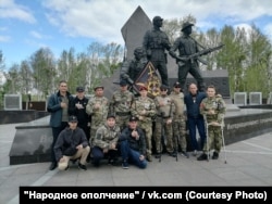 Ильдар Акбулатов (справа)