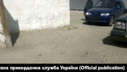 Киев "сепаратистер атқылады" деп мәлімдеген "Гнутово" өткізу бекеті. 5 мамыр 2018 жыл.