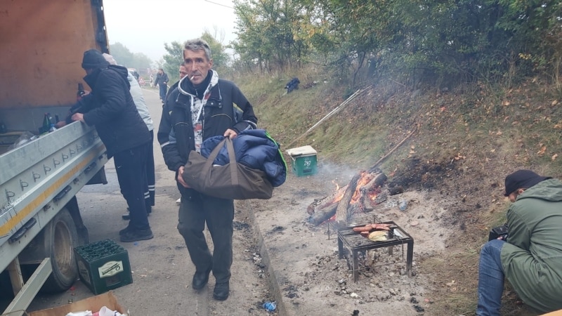 Отстранети барикадите на границата меѓу Србија и Косово 