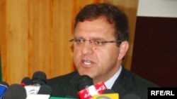 داکتر عمر زاخیلوال وزیر مالیه افغانستان