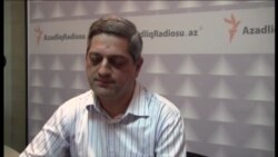 Azad Yaşar. "Lə"siz kütlə