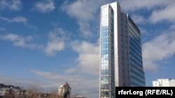 Qeveria e Kosovës, ilustrim