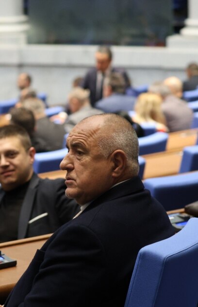Парламентът одобри предложението на правителството за оттегляне на Бюджет 2026