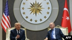 Трамп на встрече с Эрдоганом