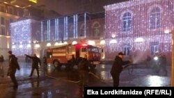 Специалисты выясняют, почему организованный батумской мэрией фейерверк оказался опасным