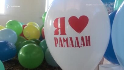 Ораза-байрам в Бахчисарае: крымчане продолжают праздновать (видео)