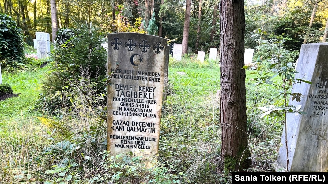 Бір тобырмен топтық порно