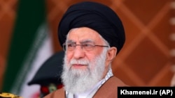 آیت الله علی خامنه‌ای رهبر ارشد مذهبی ایران