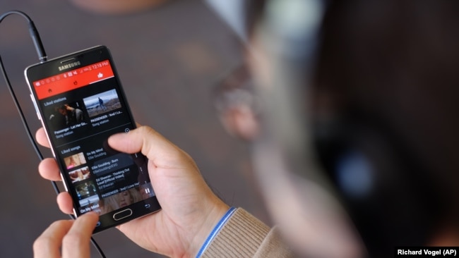 Iran blocked access to YouTube in 2012. (file photo)