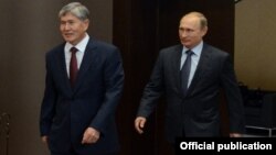 Алмазбек Атамбаев менен Владимир Путин