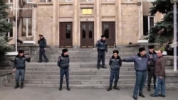 «Իմ ճանաչած ՍԴ դատավորները չեն գնա կաշառք որակված թոշակի». Հրայր Թովմասյան