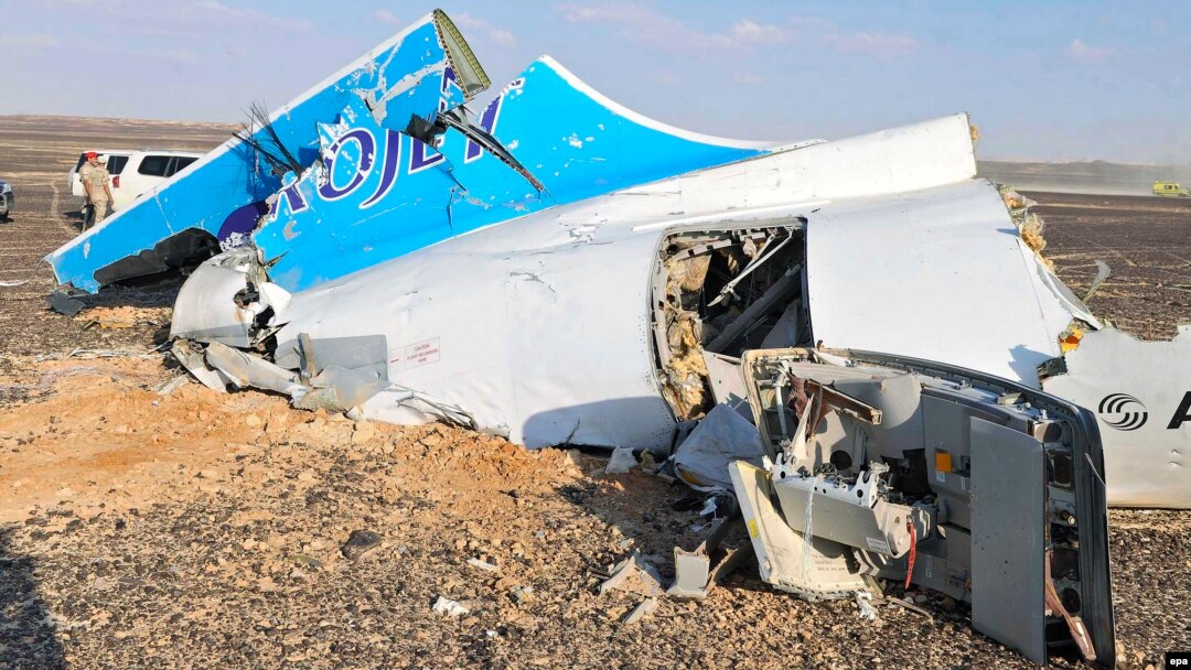 На месте крушения лайнера A321 "Когалымавиа", 31 октября 2015 года 