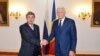 Ambasadoruyl Rusiei, Valeri Kuzmin la o primire de către Teodor Meleșcanu