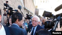 Watikan, Berni Sanders media bilen gürleşýär, 15-nji aprel, 2016