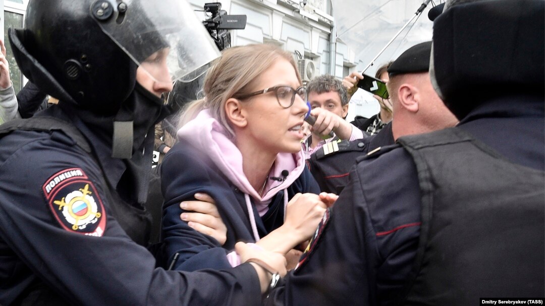 Задержание Любови Соболь 3 августа в Москве до начала протестных манифестаций