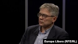 Vitalie Ciobanu: „Reforma justiției într-un cerc vicios”