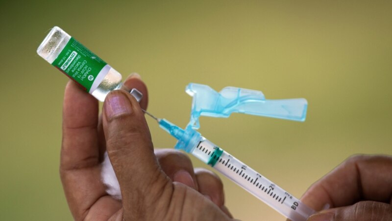 Rusia miraton vaksinën e tretë kundër COVID-19