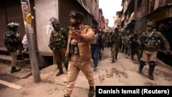 هندي ځواکونه په کشمیر کې
