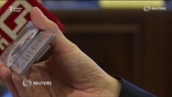 Владимир Путин расман номзади мақоми президентии Русия шуд