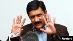 د نوبل د سولې جایزې د ګټونکې ملالې یوسفزۍ پلار ضیا الدین یوسفزی
