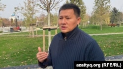 2022 жылғы 5 қаңтарда Қосай Маханбаев қаладағы жаппай наразылық кезінде аяғына оқ тиіп жараланған. Алматы, 29 қазан, 2025 жыл