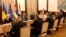 Predsednik Srbije Aleksandar Vučić i potpredsednik Vlade Ukrajine Taras Kačka sastali su se u Beogradu 21. maja.