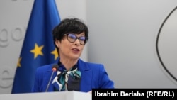Komisionarja për Zgjerim e Bashkimit Evropian, Marta Kos, gjatë një vizite në Kosovë. Fotografi nga arkivi. 