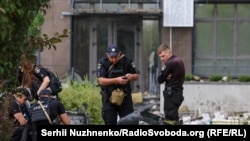 Двигун від «шахеда», який влучив у житловий комплекс у Подільському районі Києва. 1 вересня 2026 року