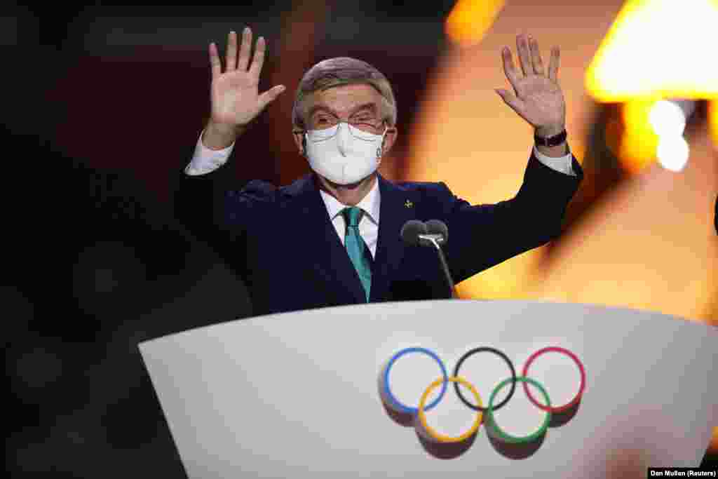 Эл аралык Олимпиада комитетинин президенти&nbsp;Томас Бах Олимпиаданын аякташын жарыялап жатып, бул &quot;эң татаал Олимп жолу болду&quot; деп айтты.&nbsp;